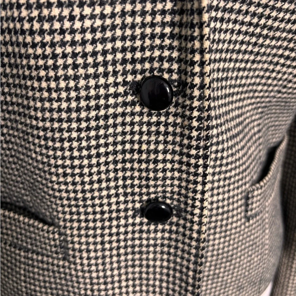 Vintage Women's Wool Houndstooth Blazer - Picture 3 of 13